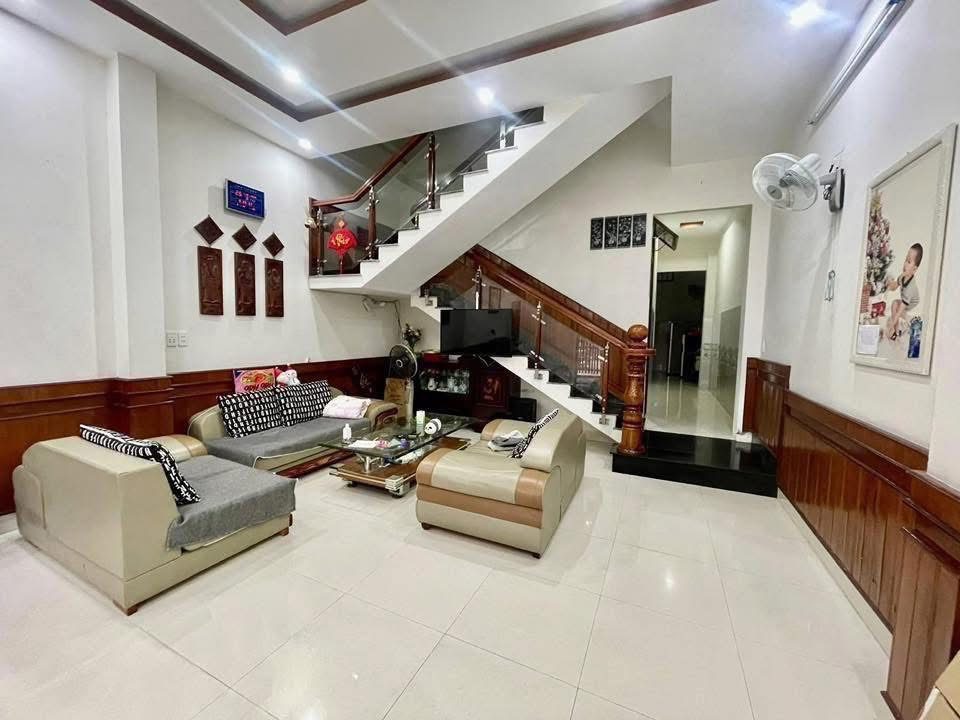 Nhà 2 tầng mặt tiền Bàu Năng, Hoà Minh,, 85mv,7ty