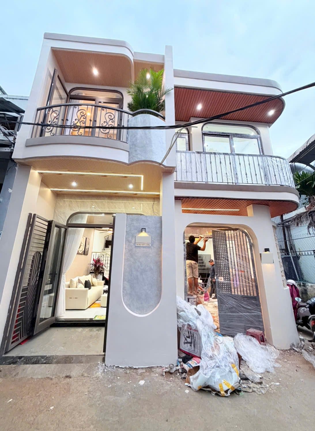 Nhà 2 tầng kiệt Trưng Nữ Vương, Hải Châu, 4850