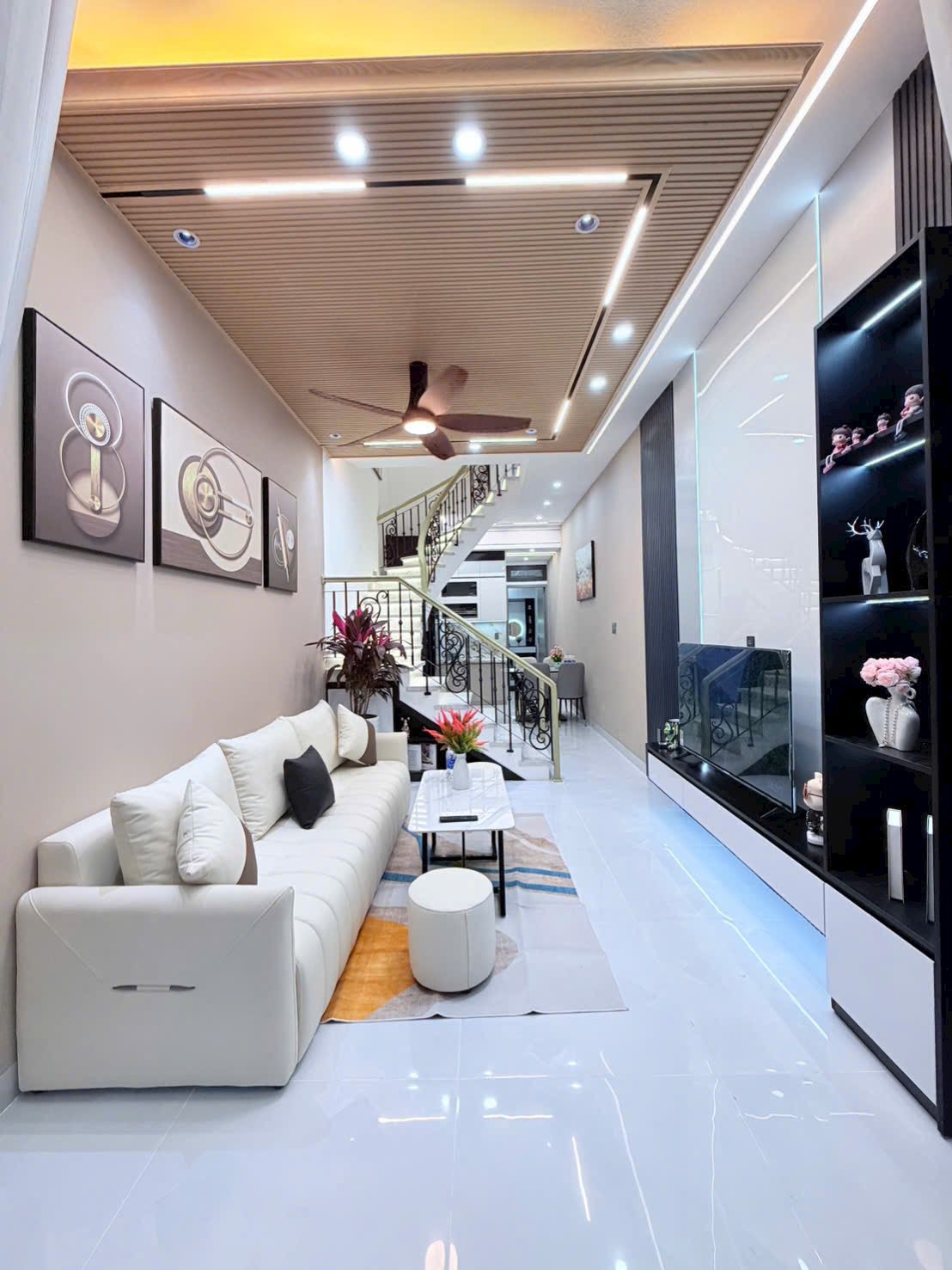 Nhà 2 tầng kiệt Trưng Nữ Vương, Hải Châu, 4850