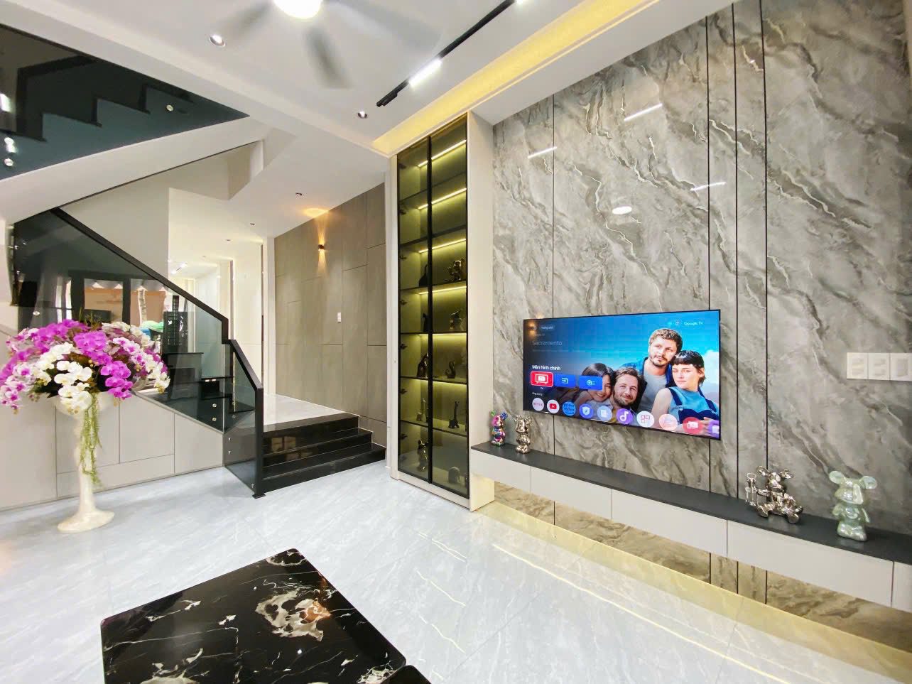 Nhà 3 tầng mặt tiền Tiên Sơn, Hải châu, 8500