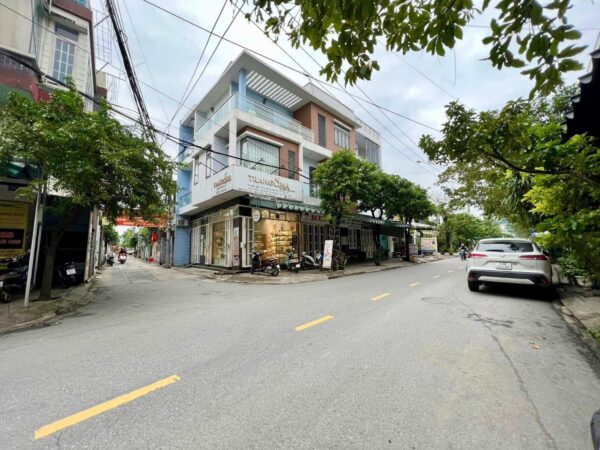 Đất kiệt ô tô Nam Cao, 95mv, 4790
