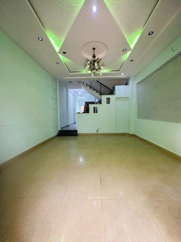 Nhà 3 tầng mặt tiền hòa minh, 6950