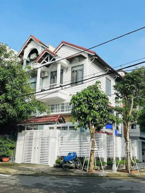Nhà biệt thự 3 tầng 2 mặt tiền Phan Huy Ôn13ty4