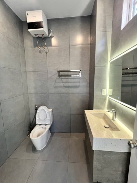 Nhà 3 tầng mặt tiền Phạm Đình Hổ, 11ty4