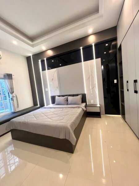 Nhà 3 tầng mặt tiền Phạm Đình Hổ, 11ty4