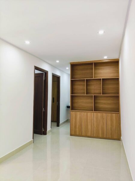 Nhà mê lửng kiệt ô tô Tôn Đản, 72mv, 3900