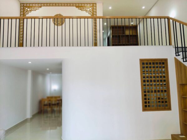 Nhà mê lửng kiệt ô tô Tôn Đản, 72mv, 3900