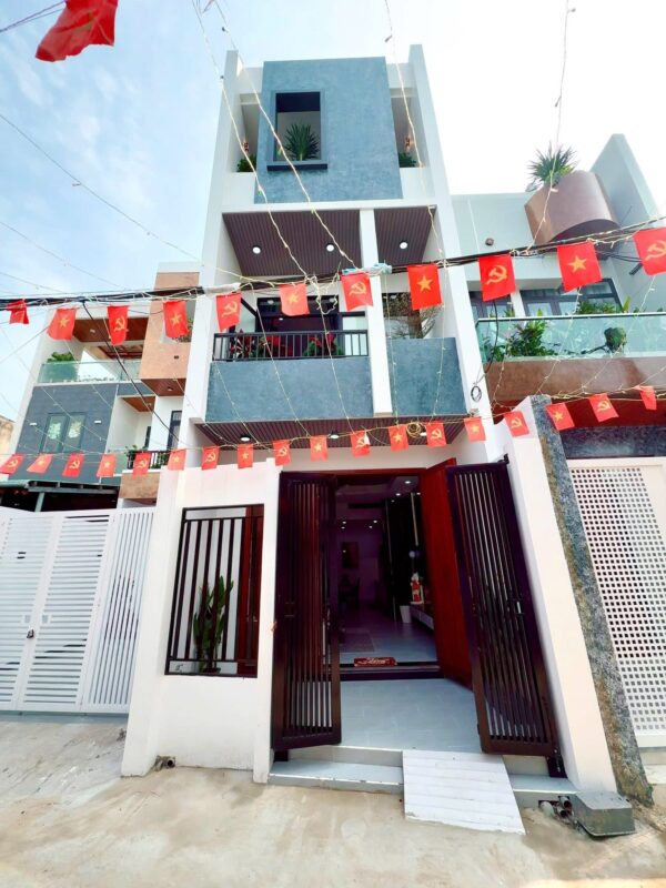 Nhà 3 tầng kiệt Nguyễn Chánh, 5550