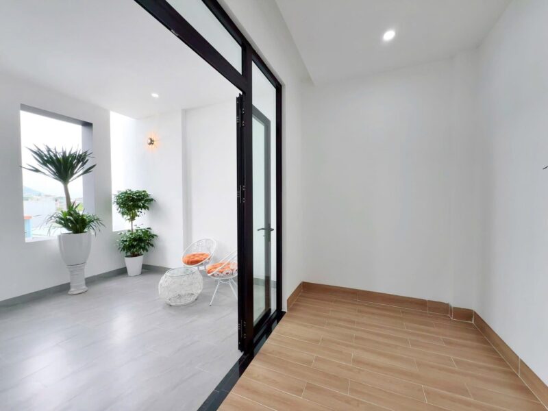 Nhà 3 tầng kiệt Nguyễn Chánh, 5550
