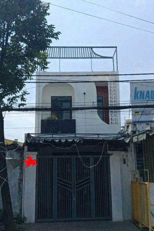 Nhà 2 tầng mặt tiền Tôn Đản, 7150