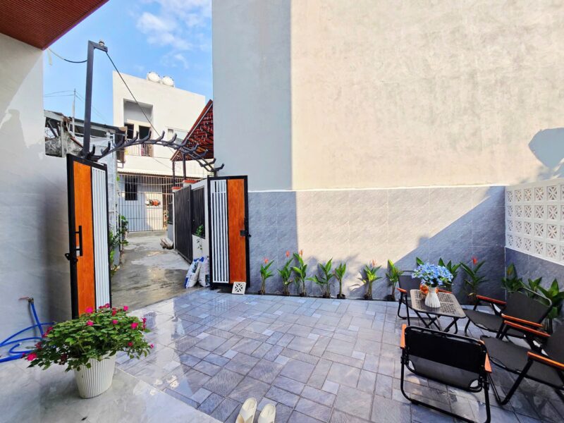 Nhà 2 tầng kiệt Triệu Quốc Đạt, 4350
