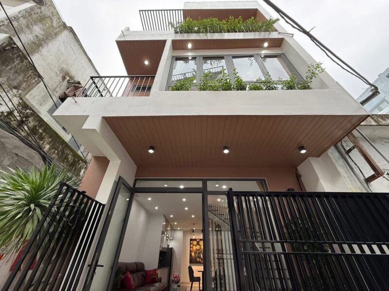 Nhà 3 tầng 2 mặt kiệt Hoàng diệu 5950