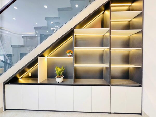 Nhà 3 tầng kiệt Tôn Đức Thắng, 5250