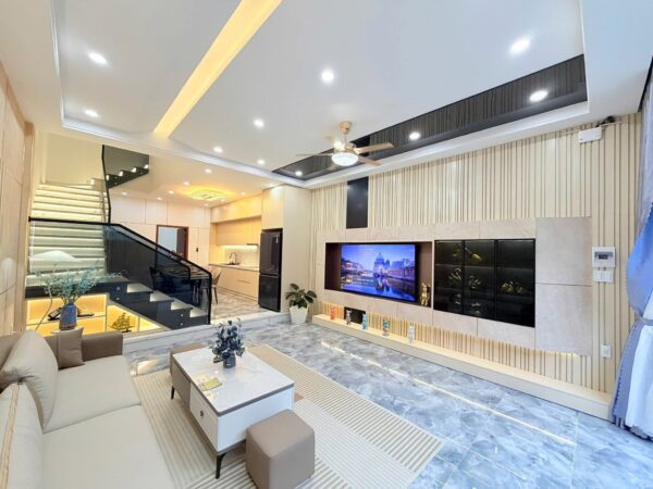 Nhà 2 tầng mặt tiền Yên Khê, 7350