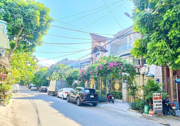 Nhà 3 tầng mặt tiền Phạm Đình Hổ, 10ty5