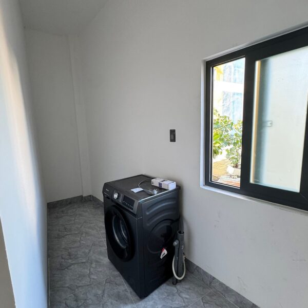 Nhà 2 tầng kiệt Núi Thành, 4950