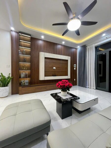 Nhà 3 tầng kiệt ô tô Điện Biên Phủ, 6200