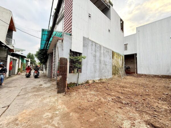 Đất kiệt ô tô Nam Cao, 95mv, 4790