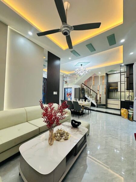 Nhà 3 tầng 2 mặt kiệt Trần Cao Vân,4650