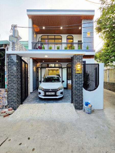 Nhà 2 tầng 2 mặt kiệt ô tô Trường Chinh, 4750