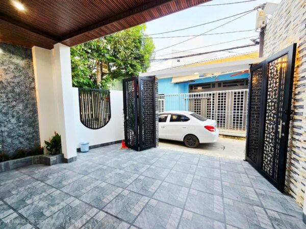 Nhà 2 tầng 2 mặt kiệt ô tô Trường Chinh, 4750