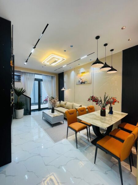 Nhà 2 tầng 3 mặt kiệt Lý Thái Tổ, 3990