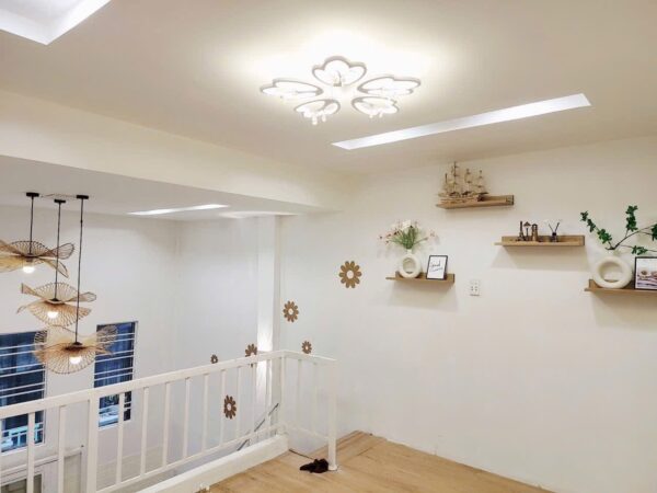 Nhà gác lửng kiệt hoàng diệu, 33mv, 2980