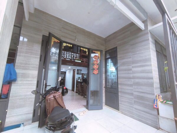 Nhà mê đúc kiệt Phan Thanh, 93mv, 5550