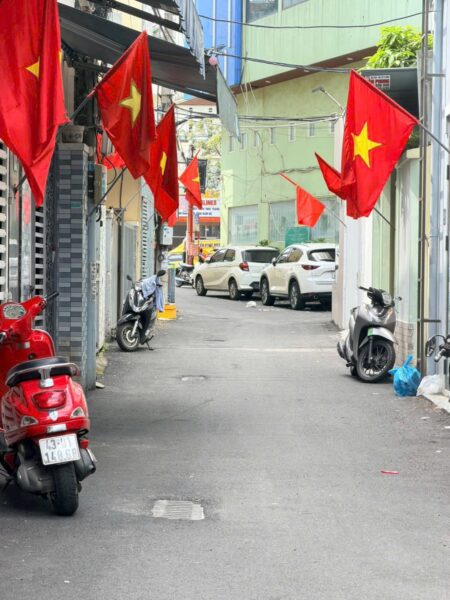 Nhà 2 tầng kiệt ô tô Điện Biên Phủ, 5200