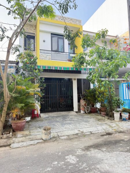 Nhà 2 tầng mặt tiền Phong Bắc, 5890