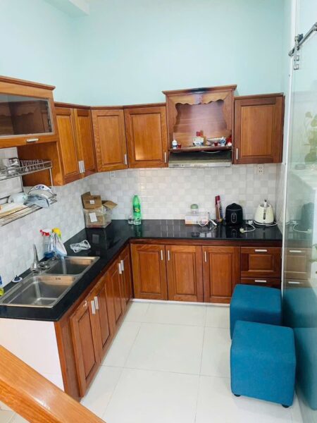 Nhà 2 tầng 2 mặt kiệt ô tô Lê Đình Lý, 3750
