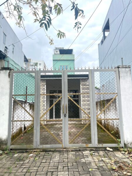 Nhà mặt tiền Trần Quang Long, 90mv, 5350