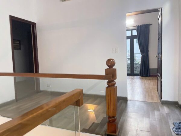 Nhà 2 tầng kiệt Ông Ích Khiêm, 95mv, 5900