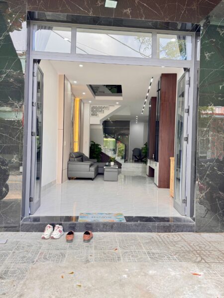 Nhà 3 tầng mặt tiền Phạm Nhữ Tăng, 7650