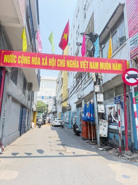 Nhà 3 tầng kiệt ô tô Điện biên phủ, 4950