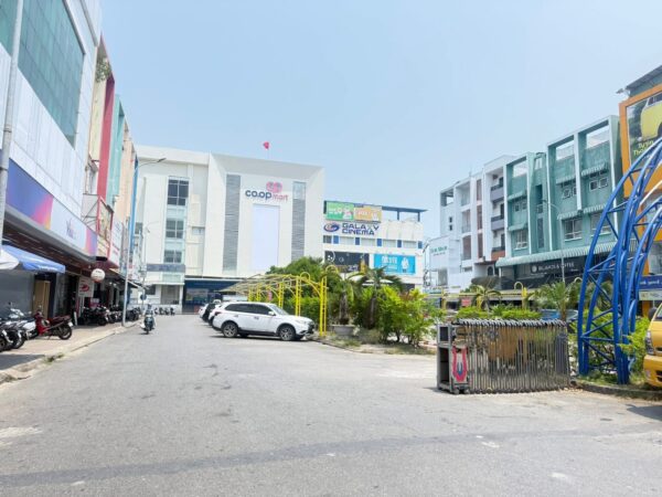 Nhà 3 tầng kiệt ô tô Điện biên phủ, 4950