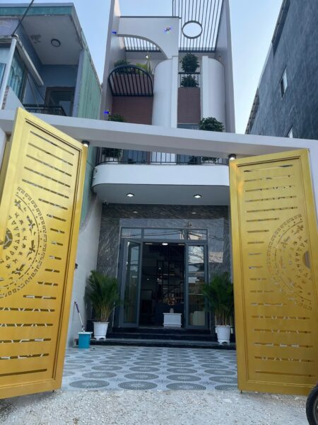 Nhà 3 tầng kiệt ô tô Mẹ Suốt, 107mv, 6250