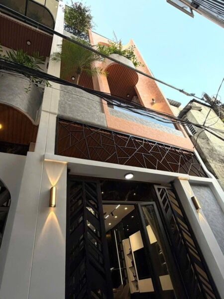 Nhà 3 tầng kiệt Ông ích khiêm, 5750