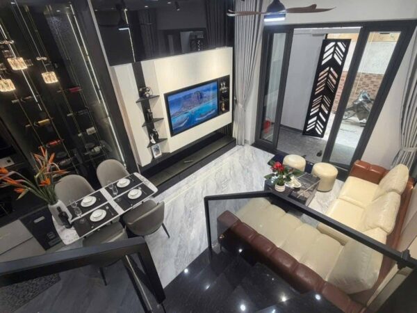 Nhà 3 tầng kiệt Ông ích khiêm, 5750