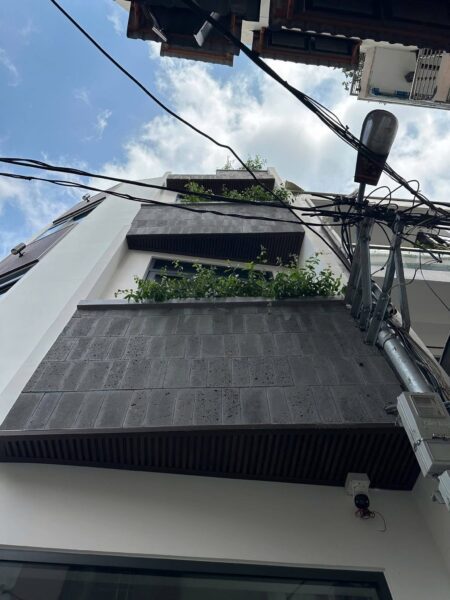 Nhà 3 tầng 2 mặt kiệt ông ích khiêm, 4450