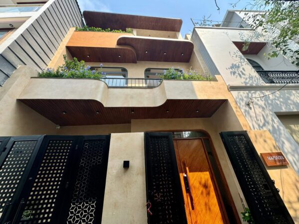 Nhà 3 tầng kiệt ô tô Nguyễn Chánh, 5950