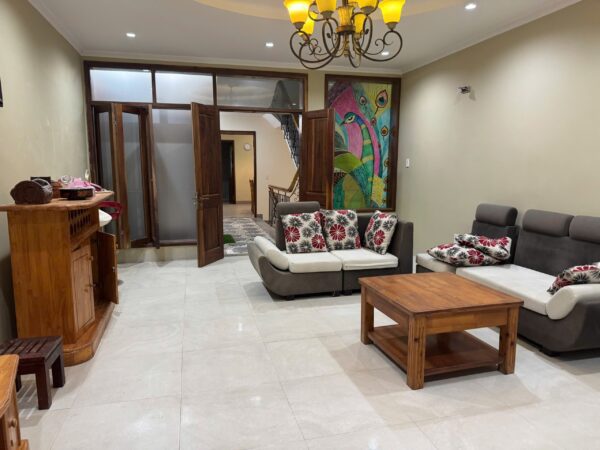 Nhà biệt thự mặt tiền Nguyễn Xuân khoát 26ty