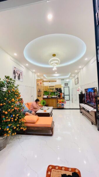 Nhà 3 tầng mặt tiền Hoá Sơn, 8830