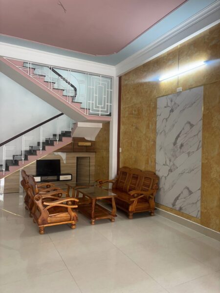 Nhà 2 tầng mặt tiền Đá Bàn, Hoà Xuân, 4600