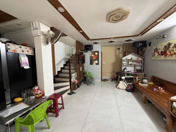 Nhà 2 tầng kiệt Trần cao Vân, 3350