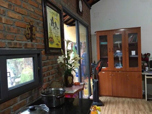 Nhà kiệt ô tô Yến Nê, Hoà tiến 160mv, 2850