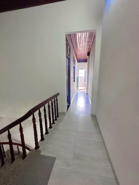 Nhà 2 tầng mặt tiền Đồng Trí, 5500
