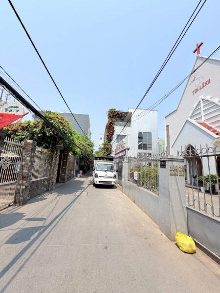 Nhà 3 tầng kiệt Hoàng Diệu, 4780