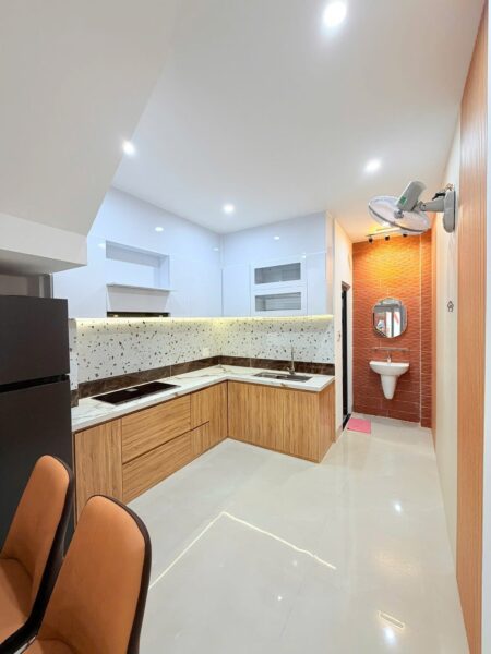 Nhà 3 tầng kiệt Hoàng Diệu, 4780