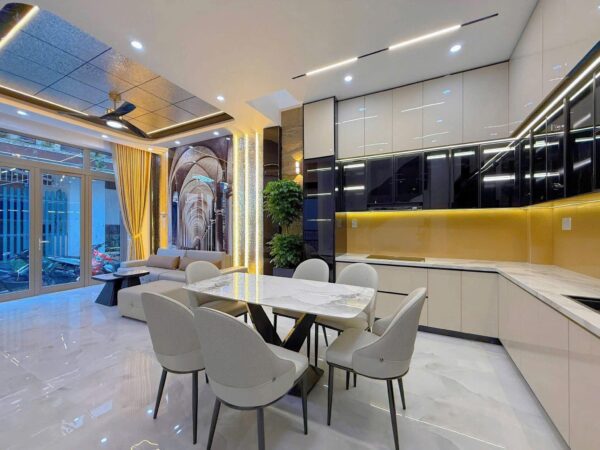 Nhà 3 tầng kiệt Nguyễn Tất thành, 5200